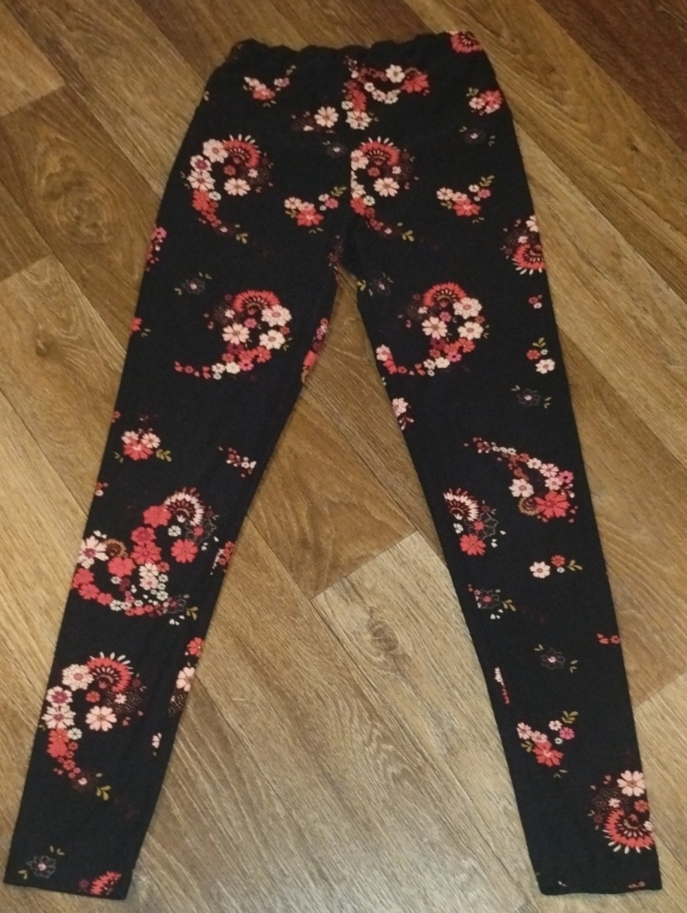 5/$15 One Size Leggings Depot High-Waisted Floral Pattern Leggings –Buttery Soft